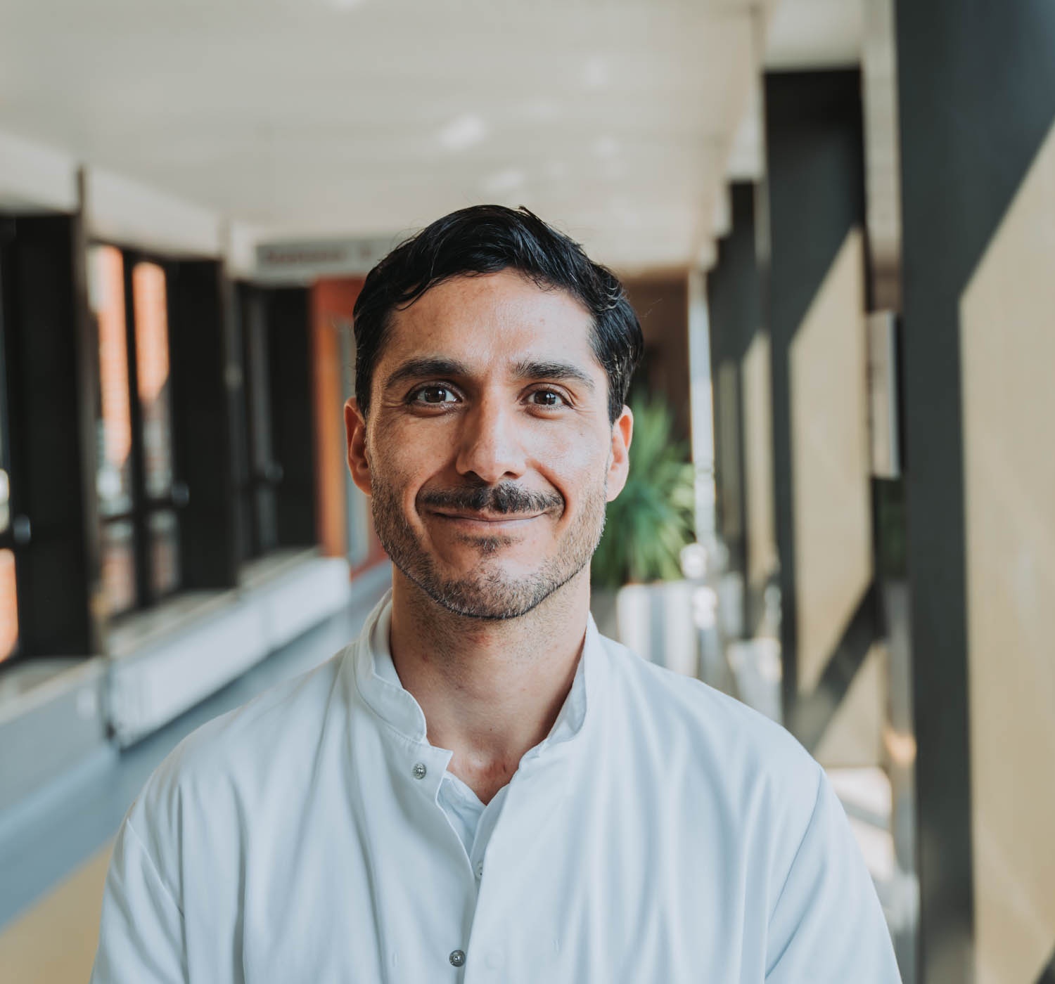 Dr.med.univ. Mauricio Martínez Moreno